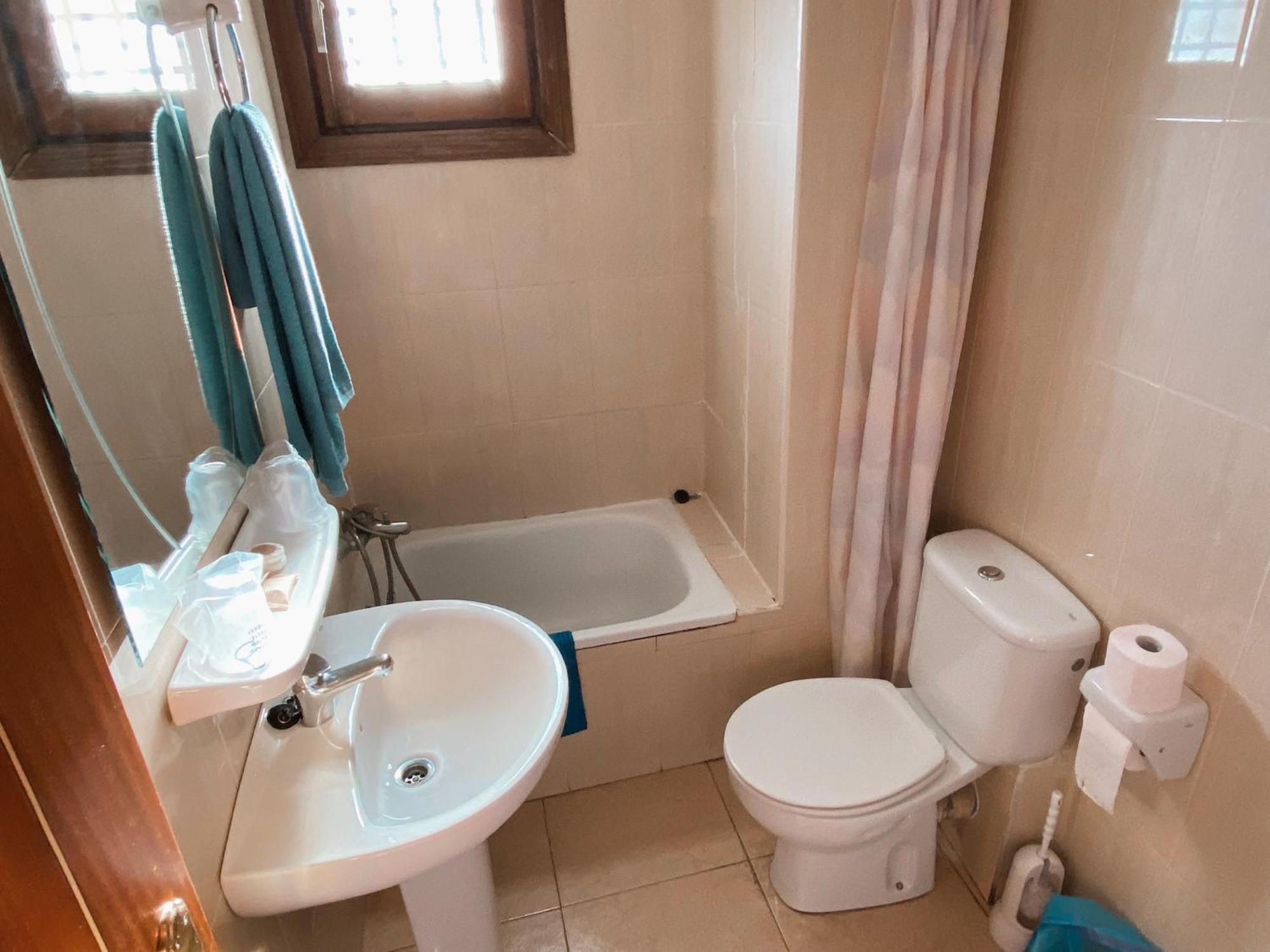 Pension Torrecardenas Альмерия Экстерьер фото